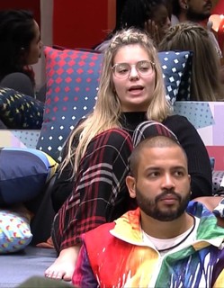 Vitória Moraes feet photo thumbnail