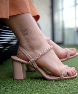 Vitória Moraes feet photo thumbnail