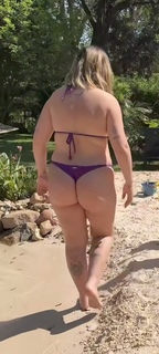 Vitória Moraes feet photo thumbnail