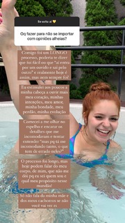 Vitória Moraes feet photo thumbnail