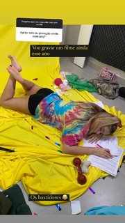 Vitória Moraes feet photo thumbnail