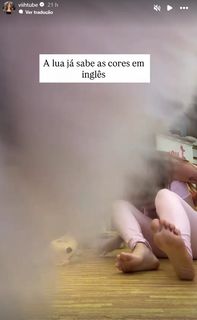 Vitória Moraes feet photo thumbnail