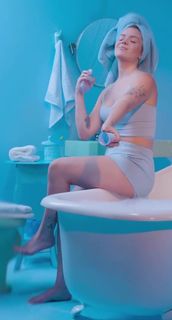 Vitória Moraes feet photo 3