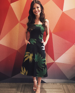 Vitória Strada feet photo thumbnail