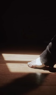 Vitória Strada feet photo thumbnail