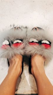 Vitória Strada feet photo thumbnail