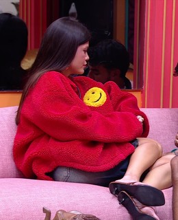 Vitória Strada feet photo thumbnail