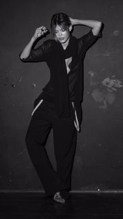 Vitória Strada feet photo thumbnail