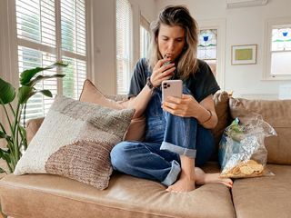 Viva Bianca feet photo thumbnail