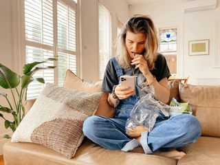 Viva Bianca feet photo thumbnail