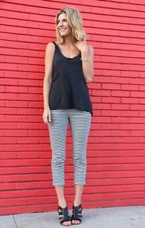 Viva Bianca feet photo thumbnail