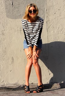 Viva Bianca feet photo thumbnail