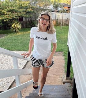 Viva Bianca feet photo thumbnail