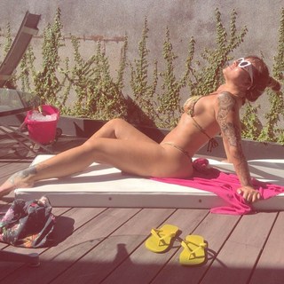 Vivi Fernandez feet photo 13