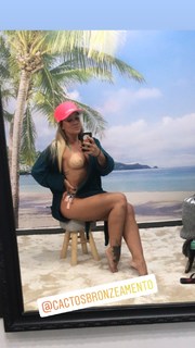 Vivi Fernandez feet photo 20