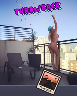 Vivi Fernandez feet photo 17
