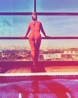 Vivi Fernandez feet photo 8
