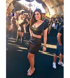 Vivian Amorim feet photo 6
