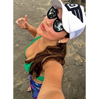 Vivian Amorim feet photo 11