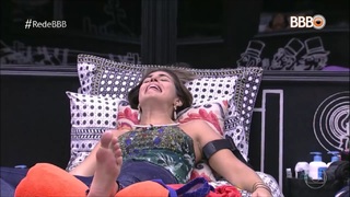 Vivian Amorim feet photo 9
