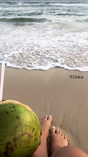 Vivian Amorim feet photo 6