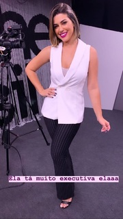 Vivian Amorim feet photo 2