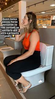 Vivian Amorim feet photo 5