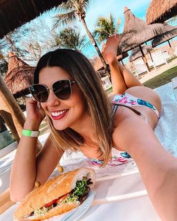 Vivian Amorim feet photo 13