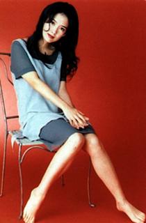 Vivian Chow feet photo 20