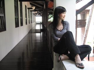 Vivian Chow feet photo 16