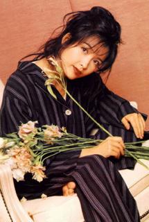 Vivian Chow feet photo 9