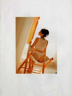 Vivian Hsu feet photo 2