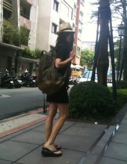 Vivian Hsu feet photo 15