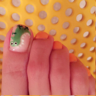 Vivian Hsu feet photo 19