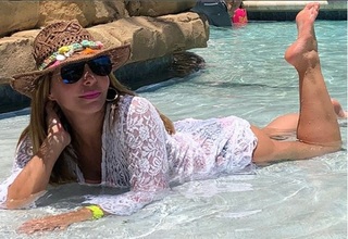 Viviana Gibelli feet photo 3