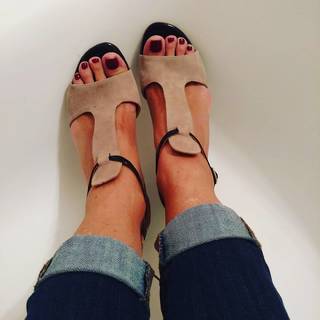 Viviana Saccone feet photo 18