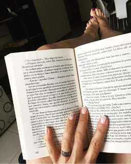 Viviana Saccone feet photo 1