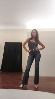 Viviana Saccone feet photo 14