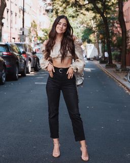 Viviana Serna feet photo 17