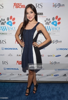 Viviana Serna feet photo 19