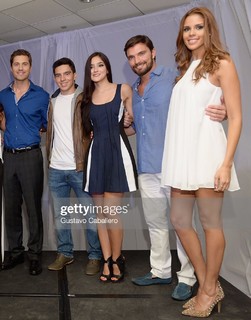 Viviana Serna feet photo 5