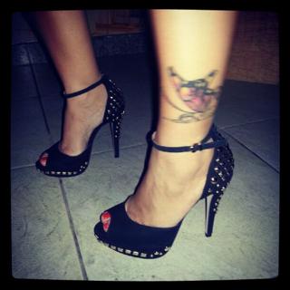 Viviane Araújo feet photo 15
