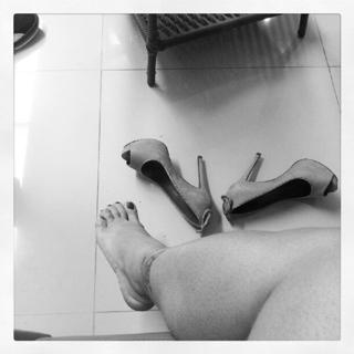 Viviane Araújo feet photo 14