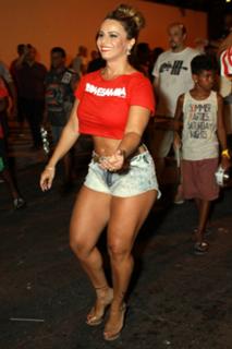 Viviane Araújo feet photo 11