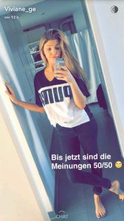 Viviane Geppert feet photo thumbnail