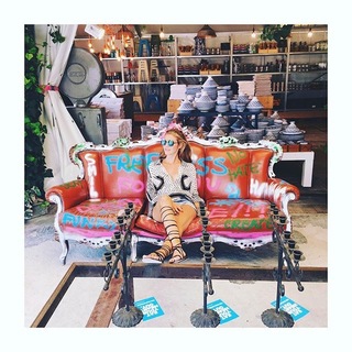 Viviane Geppert feet photo thumbnail