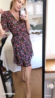 Viviane Geppert feet photo thumbnail