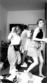 Viviane Geppert feet photo thumbnail