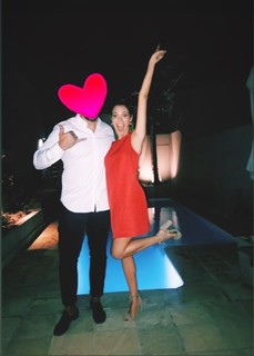 Viviane Geppert feet photo thumbnail