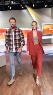 Viviane Geppert feet photo thumbnail